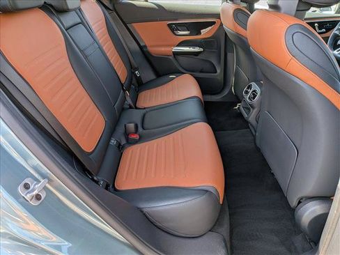 Certified 2025 Mercedes-Benz GLC 43 AMG 4MATIC image 20