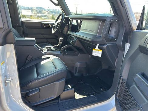 New 2026 Ford Bronco Badlands w/ Sasquatch Package image 19