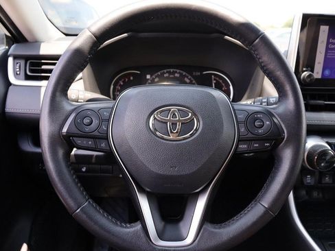 Used 2025 Toyota RAV4 XLE w/ Weather Package AWD/4WD image 8