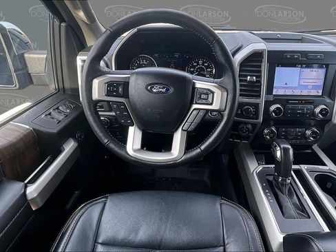 Used 2019 Ford F150 Lariat w/ Equipment Group 502A Luxury AWD/4WD image 20