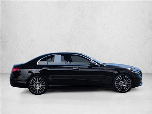 Used 2025 Mercedes-Benz C 300 Sedan image 4