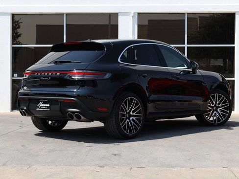 Used 2025 Porsche Macan S AWD/4WD image 8