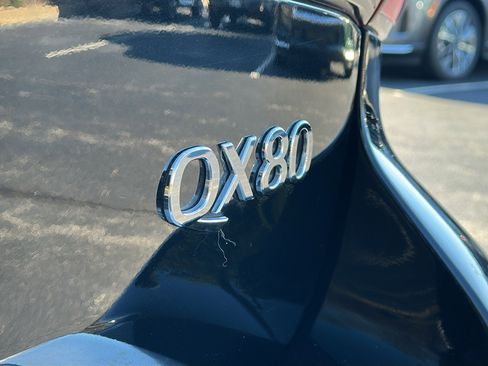 Certified 2024 INFINITI QX80 Luxe w/ Cargo Package image 10