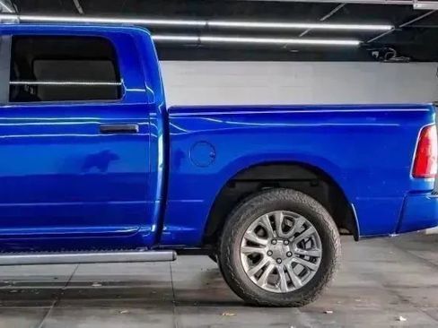 Used 2019 RAM 1500 Express w/ Express Value Package AWD/4WD image 14