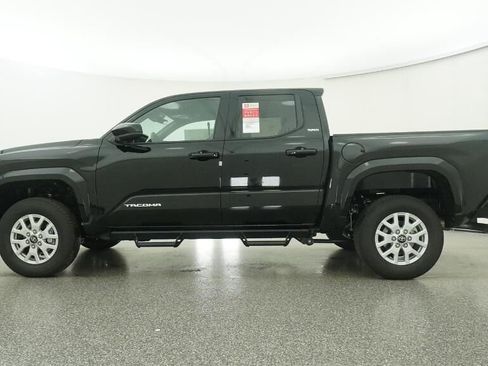 New 2025 Toyota Tacoma SR5 image 19