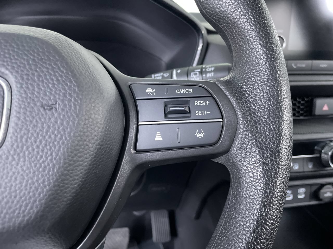 Used 2023 Honda CR-V EX image 28