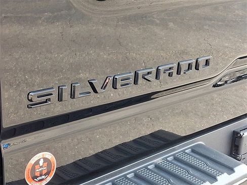 Certified 2025 Chevrolet Silverado 2500 LTZ w/ Trail Boss Package image 30