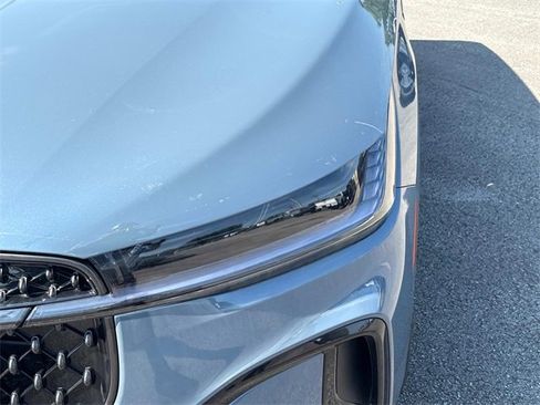 New 2025 Lincoln Nautilus Premier w/ Equipment Group 102A image 10