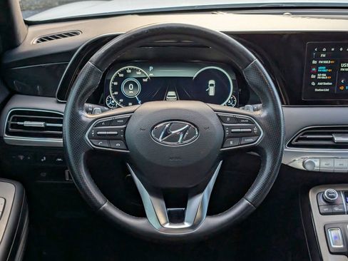 Used 2022 Hyundai Palisade Calligraphy image 16