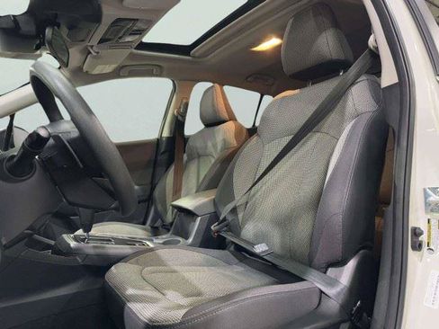 Used 2024 Subaru Crosstrek 2.0i Premium AWD/4WD image 18