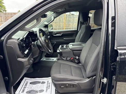 Used 2023 Chevrolet Silverado 1500 LT AWD/4WD image 14