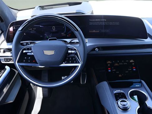New 2026 Cadillac Vistiq Premium Luxury AWD/4WD image 16