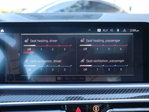 Used 2023 BMW X5 M50i w/ Executive Package image 33