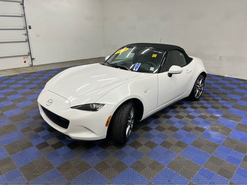 Used 2022 MAZDA MX-5 Miata Grand Touring image 10