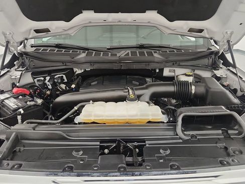 Used 2022 Ford F150 XLT image 25