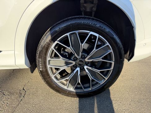 Used 2025 Audi Q5 Premium Plus w/ Premium Plus image 8