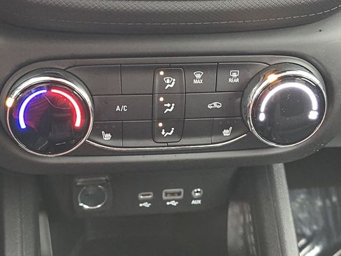 Used 2023 Chevrolet TrailBlazer LT image 22