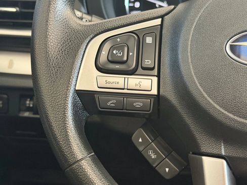 Used 2018 Subaru Forester 2.5i Premium AWD/4WD image 31