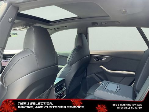 Used 2025 Audi SQ8 Premium Plus w/ 23" Wheel Package AWD/4WD image 31