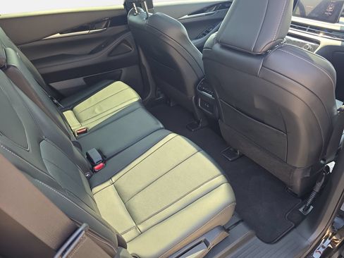 Used 2025 INFINITI QX60 Pure AWD/4WD image 11