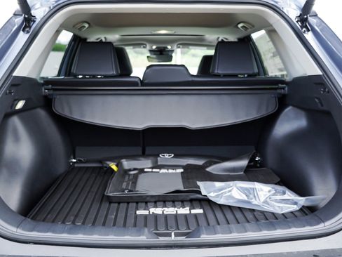 New 2026 Toyota Corolla Cross XLE w/ Convenience Package AWD/4WD image 14