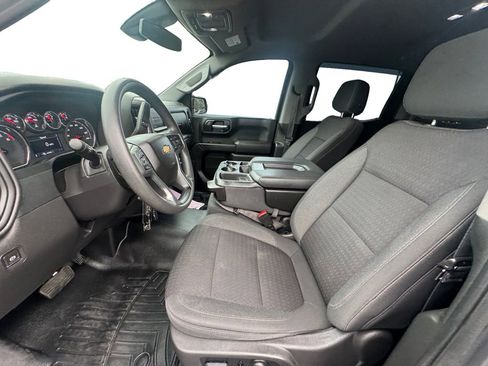 Used 2022 Chevrolet Silverado 1500 Custom w/ Safety Confidence Package image 10
