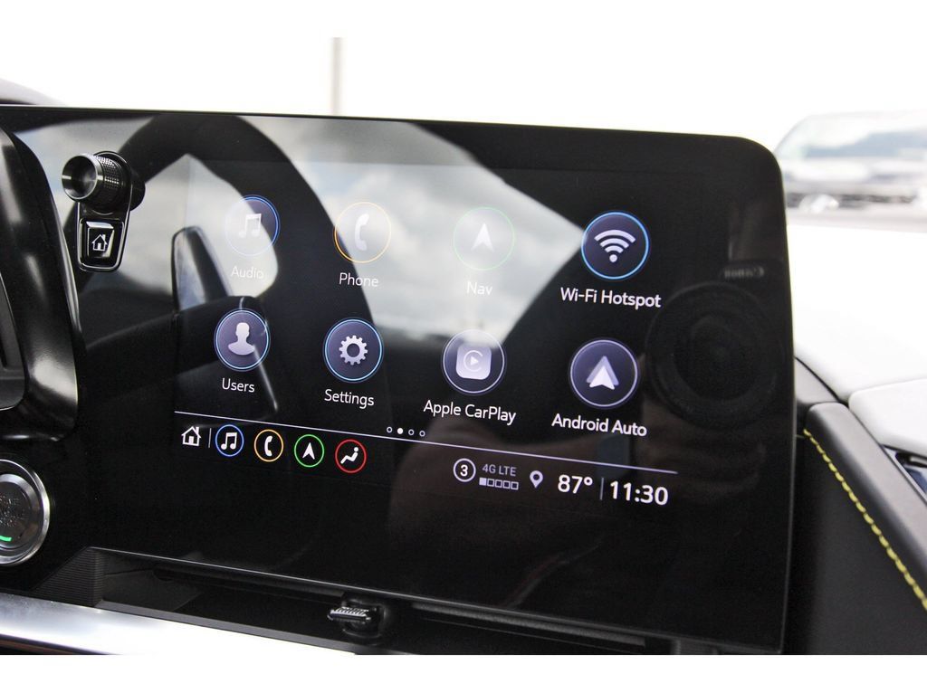 Used 2022 Chevrolet Corvette Stingray Premium Conv RWD image 17