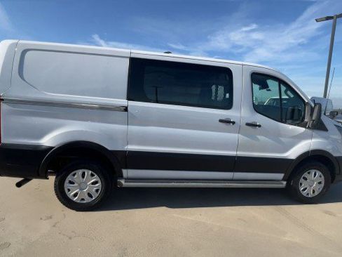 Used 2024 Ford Transit 250 Low Roof w/ Exterior Upgrade Package image 9