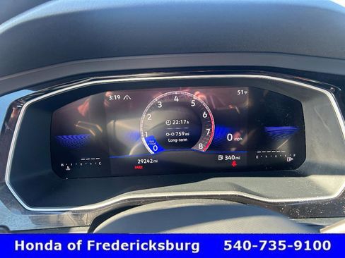 Used 2024 Volkswagen Jetta Sport image 16