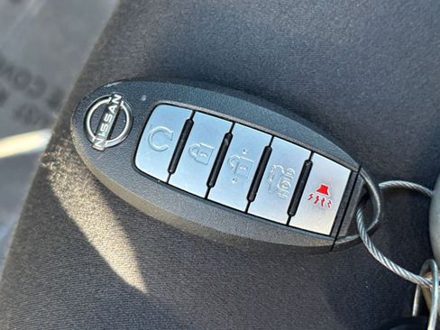 Used 2025 Nissan Altima 2.5 SV image 21