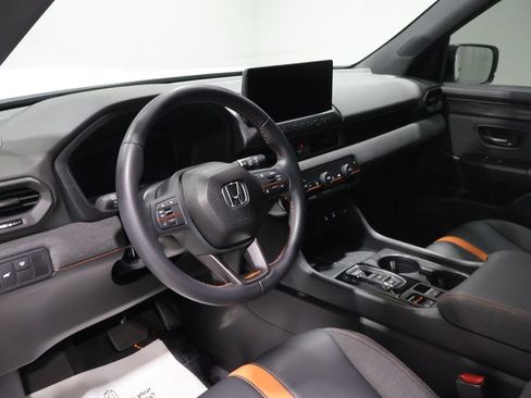 Used 2026 Honda Passport TrailSport image 14