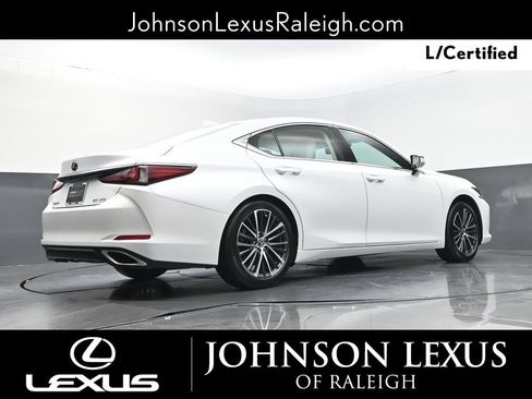 Certified 2025 Lexus ES 350 w/ Premium Package FWD image 19