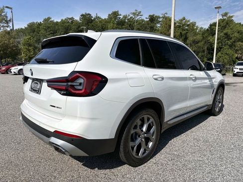 Used 2022 BMW X3 xDrive30i w/ Premium Package AWD/4WD image 3