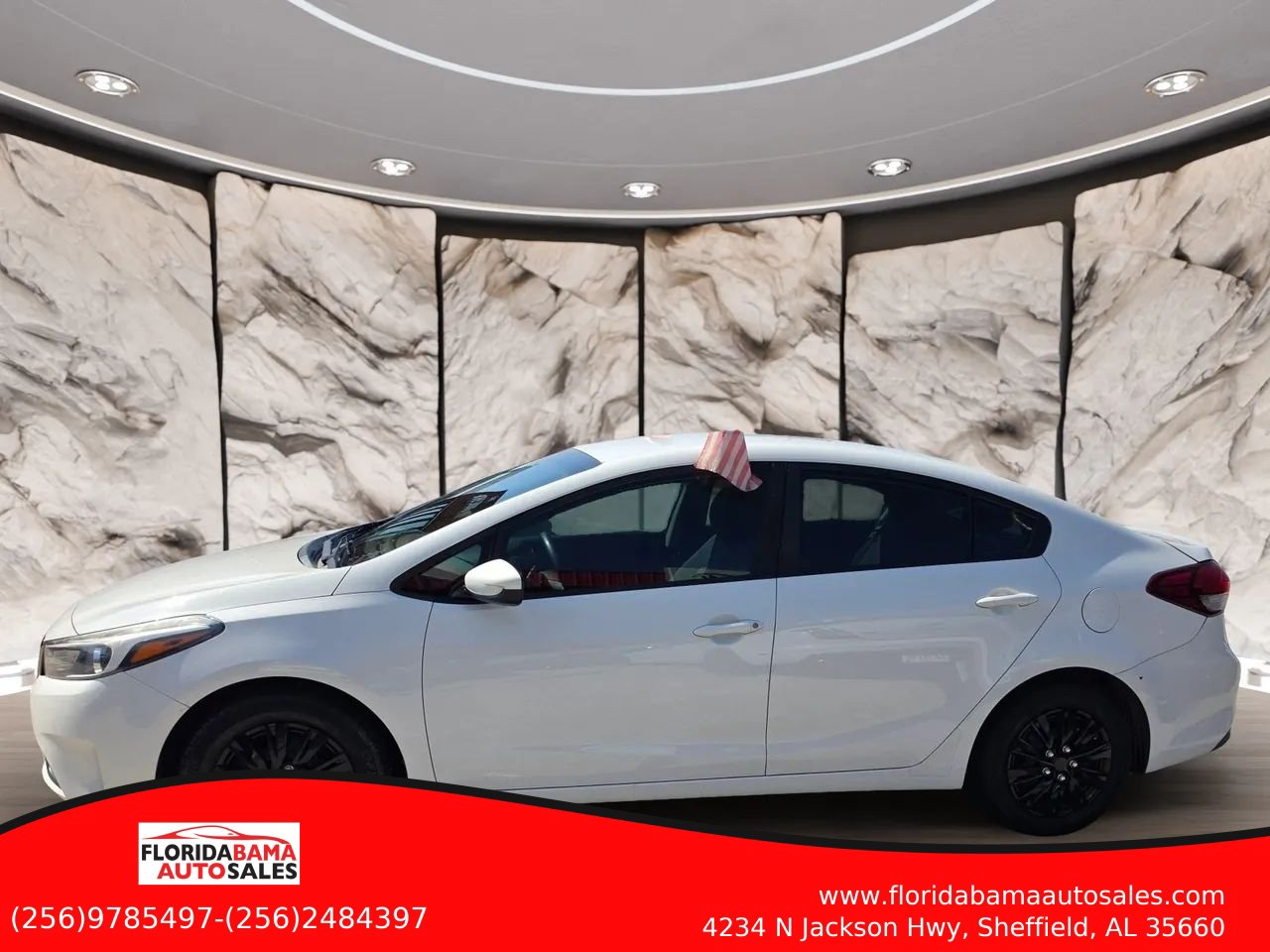 Used 2017 Kia Forte LX FWD image 4