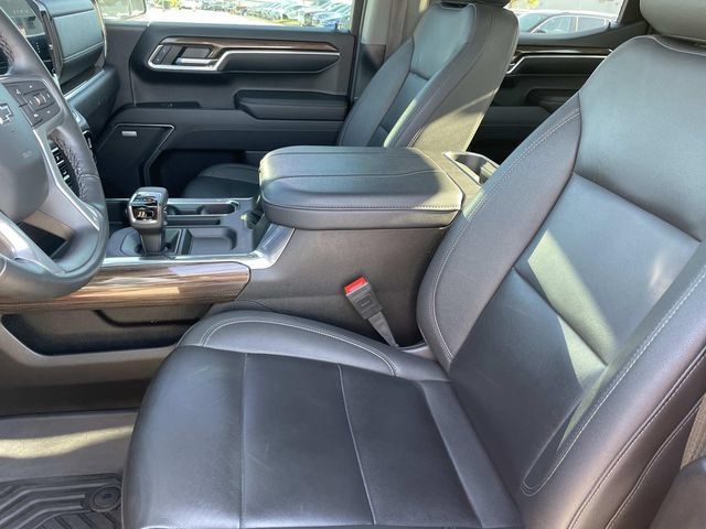 Used 2024 Chevrolet Silverado 1500 RST w/ Convenience Package II AWD/4WD image 24