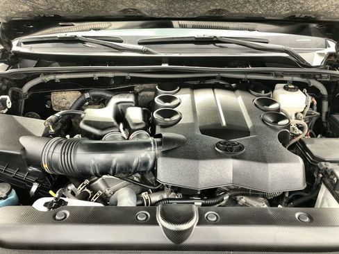 Used 2024 Toyota 4Runner SR5 Premium w/ Moonroof Package image 27