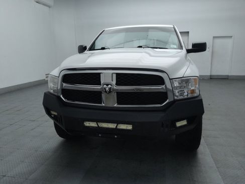 Used 2019 RAM 1500 Classic SLT AWD/4WD image 15