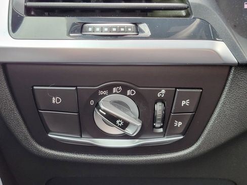 Used 2020 BMW X3 sDrive30i w/ Driving Assistance Package image 29