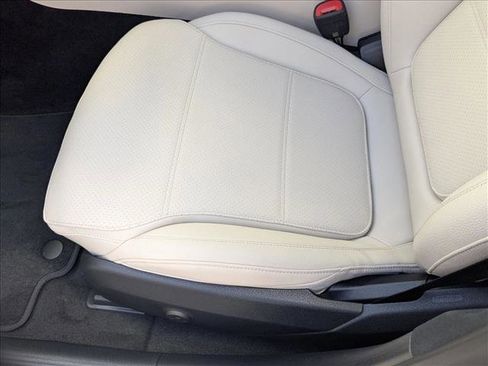 Used 2026 Mercedes-Benz C 300 Sedan image 4