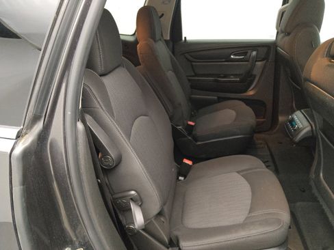 Used 2017 Chevrolet Traverse LT AWD/4WD image 19
