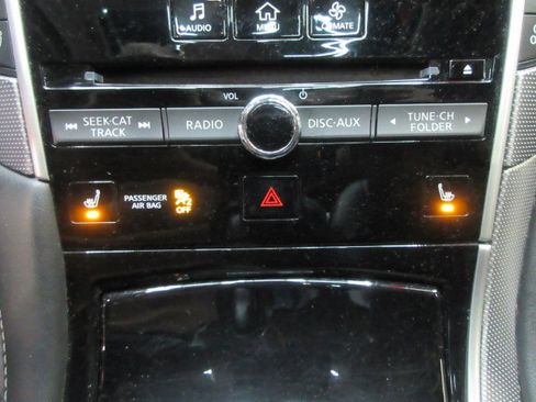 Used 2019 INFINITI Q50 Signature Edition image 36