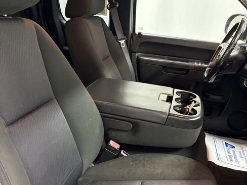 Used 2011 Chevrolet Silverado 1500 LT w/ All-Star Edition image 23