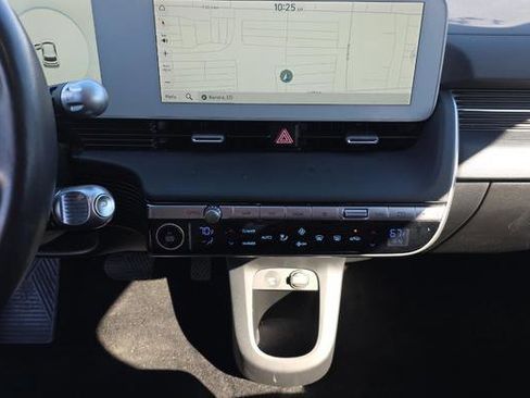 Used 2024 Hyundai Ioniq 5 SEL image 12