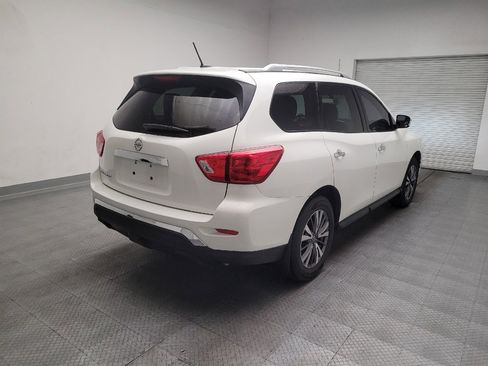 Used 2017 Nissan Pathfinder S FWD image 9