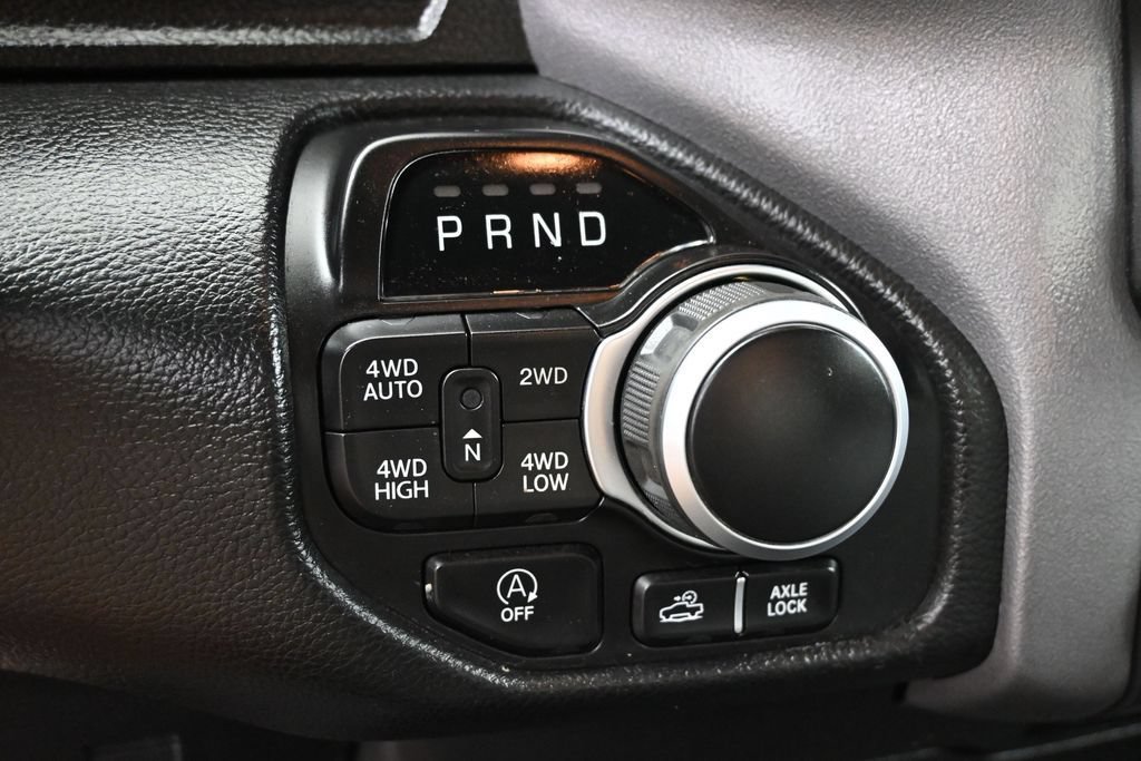 Used 2023 RAM 1500 Big Horn AWD/4WD image 9