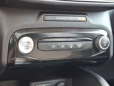 Used 2024 Ford Escape Active w/ Tech Pack #2 AWD/4WD image 16