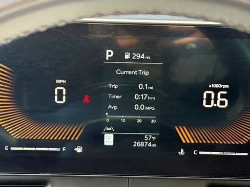 Used 2025 Kia Carnival image 17