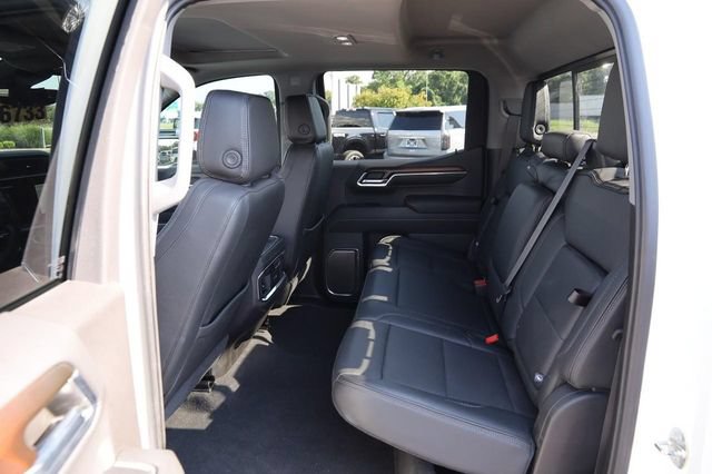 Used 2024 GMC Sierra 1500 Denali w/ Denali Reserve Package AWD/4WD image 10
