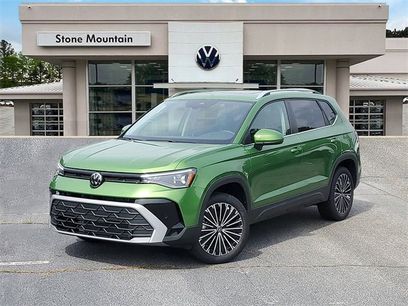 New 2025 Volkswagen Taos SE