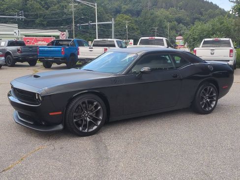 Used 2023 Dodge Challenger R/T w/ T/A Package RWD image 2